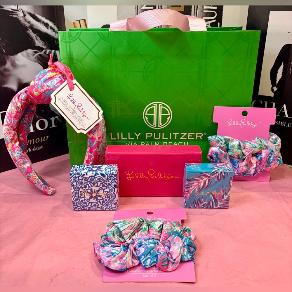 NWT LILLY PULITZER Pink/Multi Floral Headband/4 Scrunchies/Cosmetic Bag/2 Soaps - Picture 4 of 13